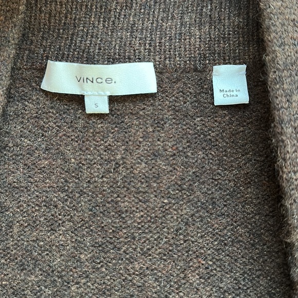 NWOT Vince Raglan Sleeve Cashmere Cardigan in Brown (Small)-Perfect Fall Sweater - Picture 10 of 13